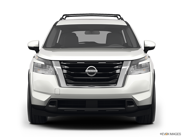 2022 Nissan Pathfinder | Low/wide front
