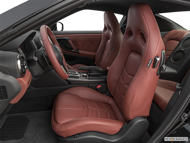 2021 Nissan GT-R | Front seats from Drivers Side