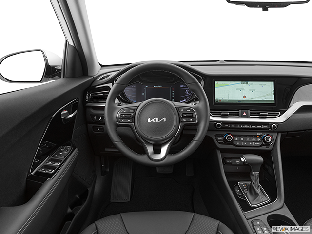 2024 Kia Niro | Steering wheel/Center Console