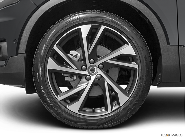 2025 Volvo XC40 | Front Drivers side wheel at profile