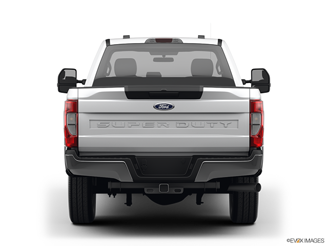 2023 Ford F-350 Super Duty | Low/wide rear