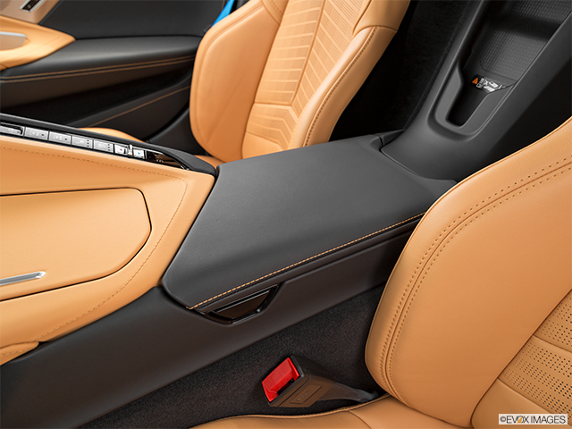 2022 Chevrolet Corvette | Front center console with closed lid, from driver’s side looking down
