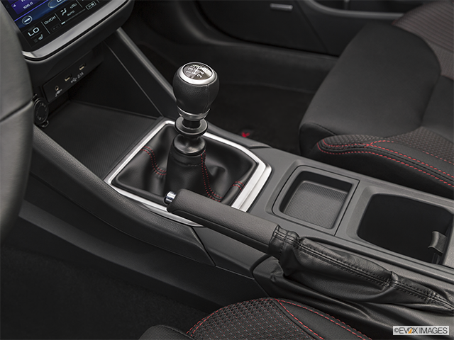 2022 Subaru WRX | Gear shifter/center console