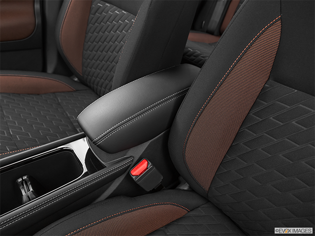 2022 Nissan Kicks | Front center console with closed lid, from driver’s side looking down