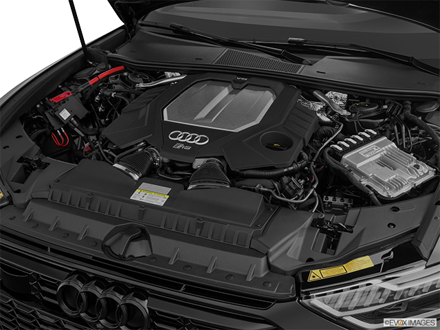 2023 Audi RS6 Avant | Engine