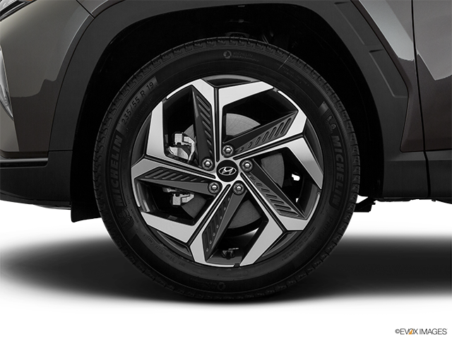 2024 Hyundai Tucson | Front Drivers side wheel at profile