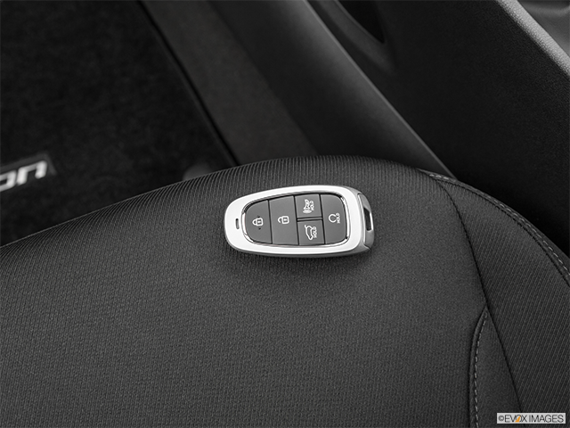 2023 Hyundai Tucson | Key fob on driver’s seat