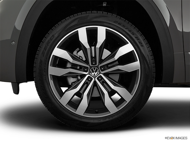 2024 Volkswagen Atlas Cross Sport | Front Drivers side wheel at profile