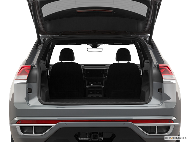 2024 Volkswagen Atlas Cross Sport | Hatchback & SUV rear angle