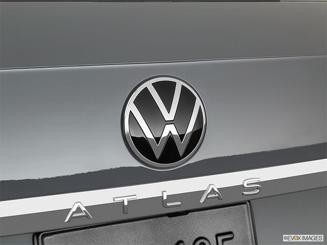 2024 Volkswagen Atlas Cross Sport | Rear manufacturer badge/emblem