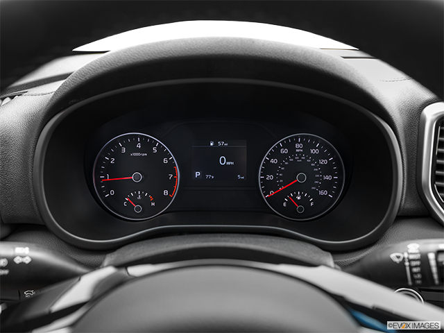 2023 Kia Sportage | Speedometer/tachometer