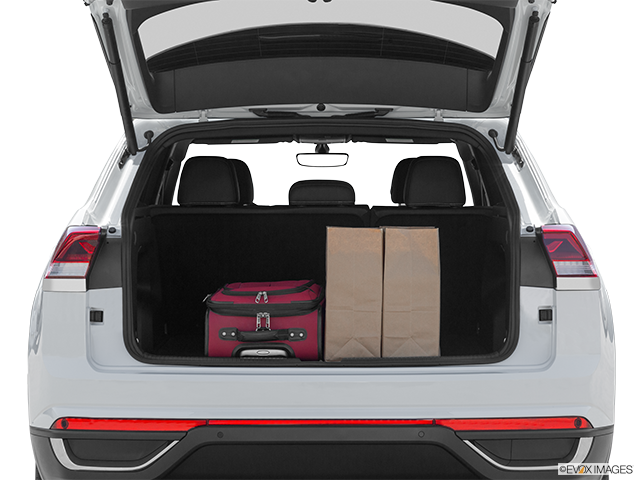 2023 Volkswagen Atlas Cross Sport | Trunk props