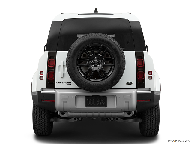 2022 Land Rover Defender | Low/wide rear