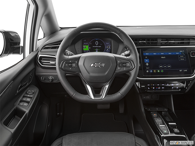 2022 Chevrolet Bolt EV | Steering wheel/Center Console