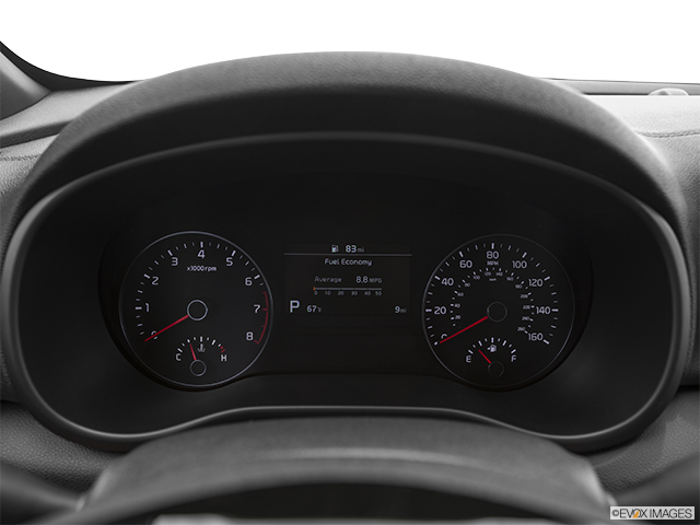 2024 Kia Sportage | Speedometer/tachometer