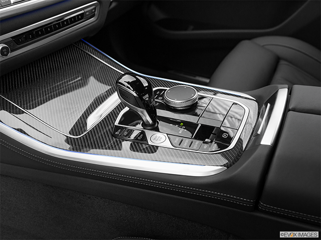2024 BMW X5 M | Gear shifter/center console