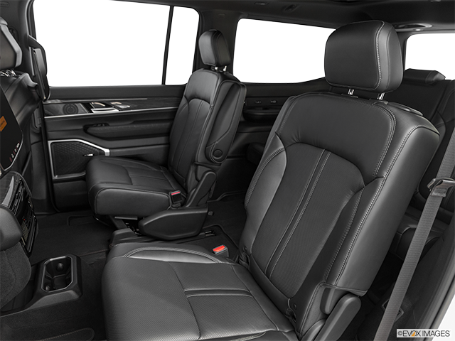 2022 Jeep Wagoneer | Rear seats from Drivers Side