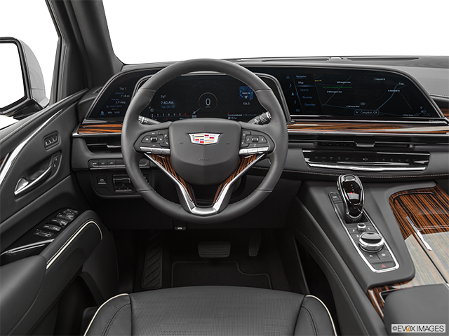 2024 Cadillac Escalade-V | Steering wheel/Center Console