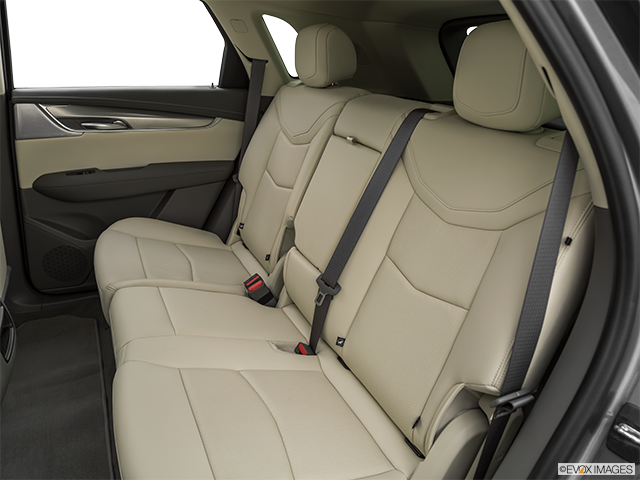 2022 Cadillac XT5 | Rear seats from Drivers Side