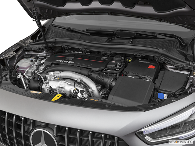 2022 Mercedes-Benz GLA | Engine