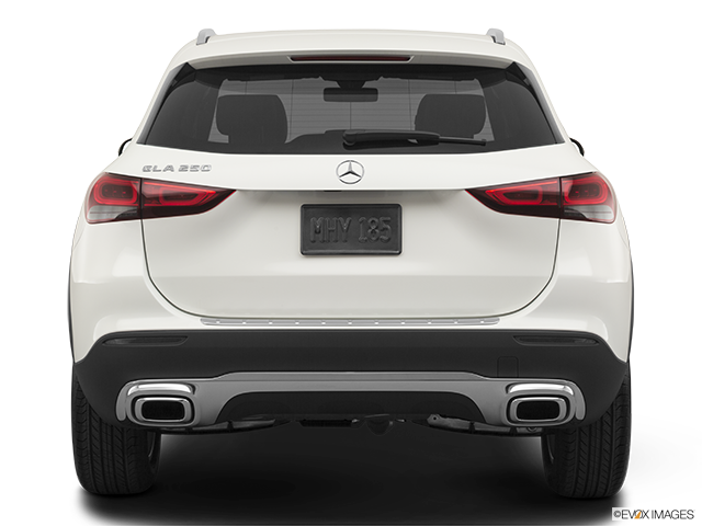 2022 Mercedes-Benz GLA | Low/wide rear