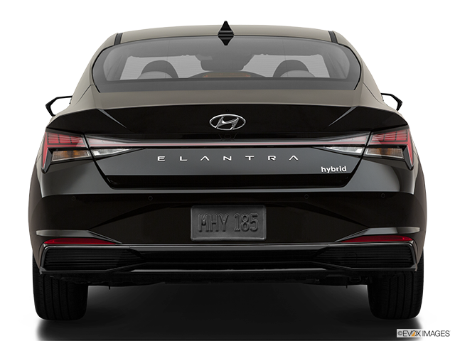 2022 Hyundai Elantra Hybrid | Low/wide rear