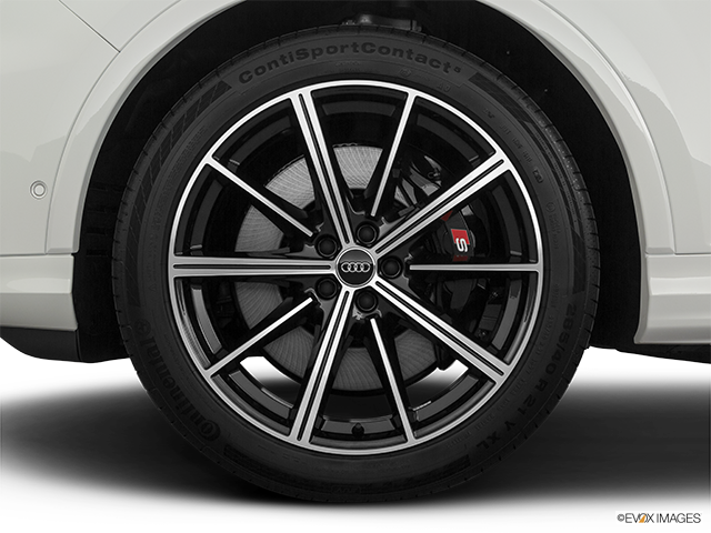 2022 Audi SQ7 | Front Drivers side wheel at profile