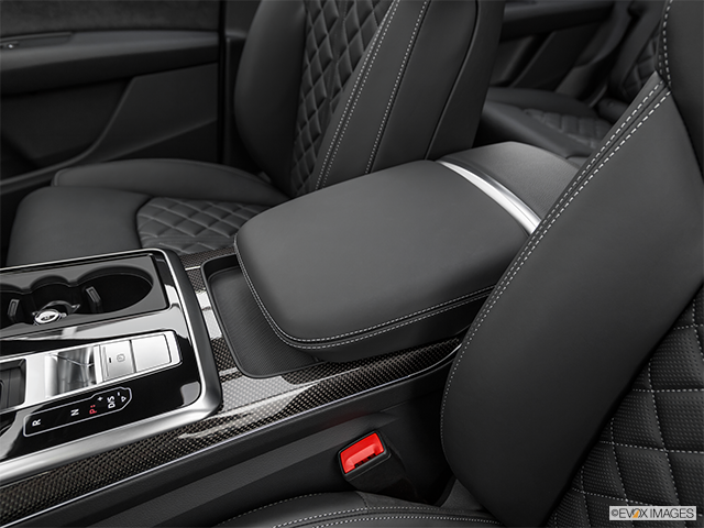 2022 Audi SQ7 | Front center console with closed lid, from driver’s side looking down