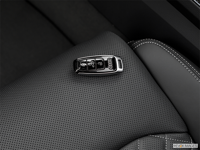 2022 Audi SQ7 | Key fob on driver’s seat