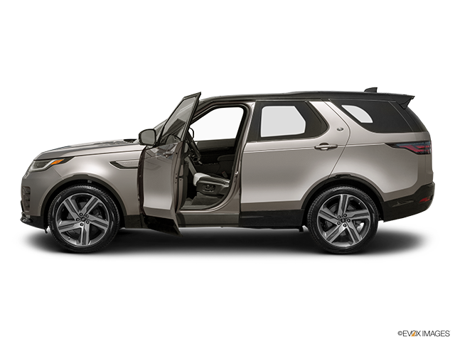 2022 Land Rover Discovery | Driver's side profile with drivers side door open