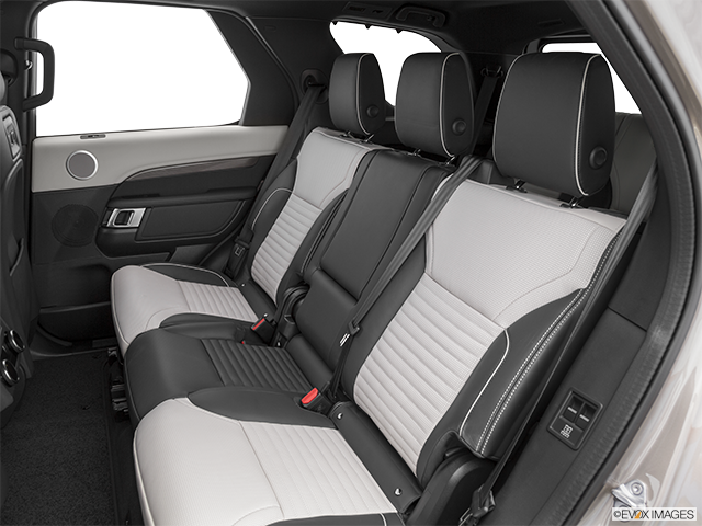 2022 Land Rover Discovery | Rear seats from Drivers Side