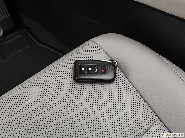2022 Lexus RX 350L | Key fob on driver’s seat