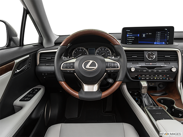 2022 Lexus RX 350L | Steering wheel/Center Console