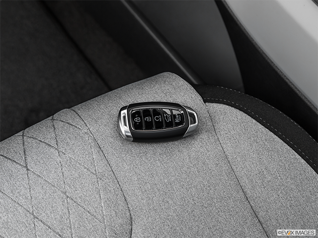 2022 Hyundai Palisade | Key fob on driver’s seat