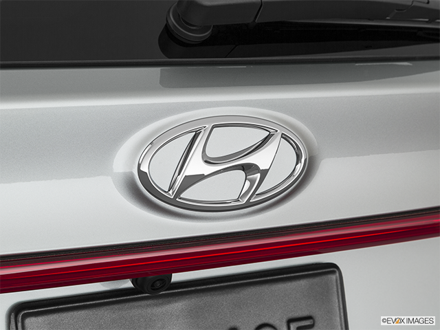 2023 Hyundai Santa Fe | Rear manufacturer badge/emblem