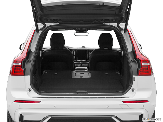 2024 Volvo XC60 | Hatchback & SUV rear angle