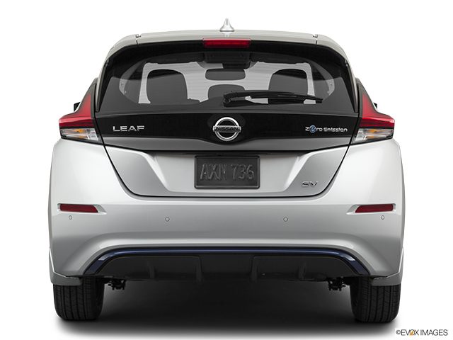 2025 Nissan LEAF | Low/wide rear