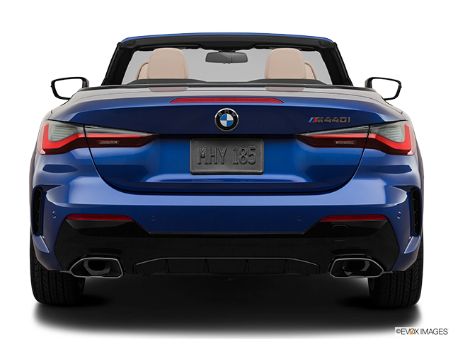 2022 BMW M4 Convertible | Low/wide rear