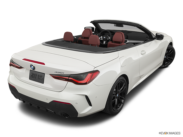 2025 BMW 4 Series | Rear 3/4 angle view