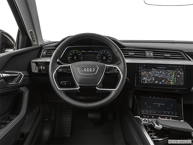 2022 Audi e-tron | Steering wheel/Center Console