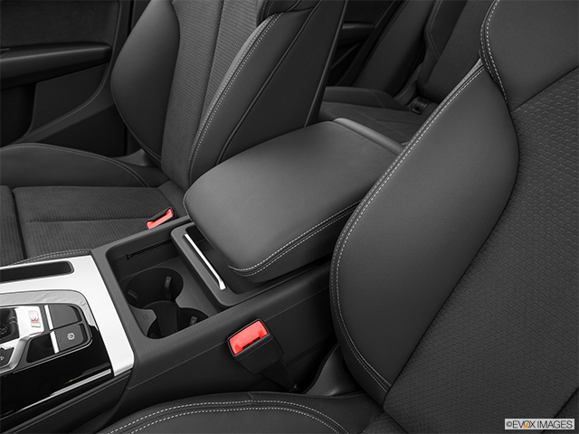 2023 Audi SQ5 Sportback | Front center console with closed lid, from driver’s side looking down
