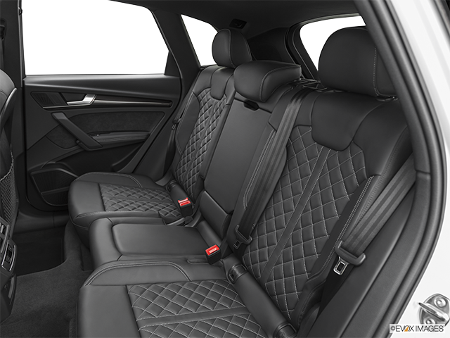 2022 Audi SQ5 | Rear seats from Drivers Side