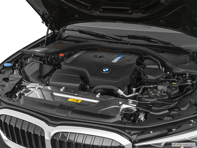 2022 BMW 3 Series | Engine