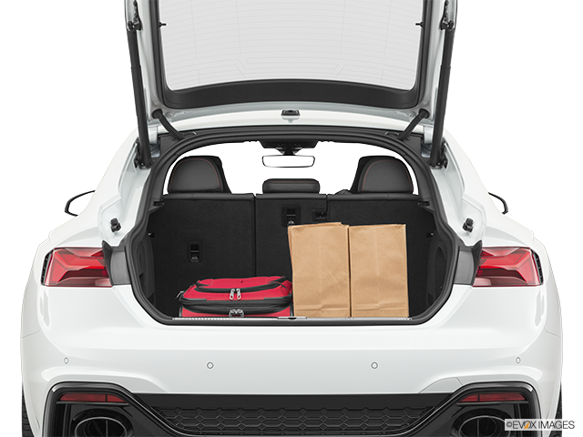 2024 Audi RS5 Sportback | Trunk props