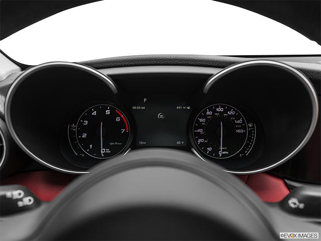 2023 Alfa Romeo Giulia | Speedometer/tachometer