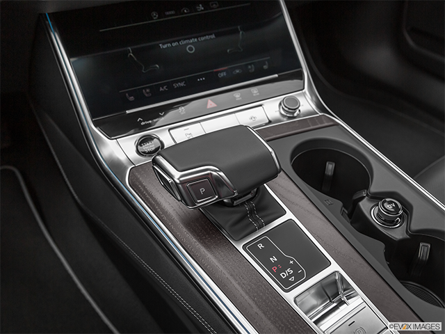 2022 Audi A7 | Gear shifter/center console