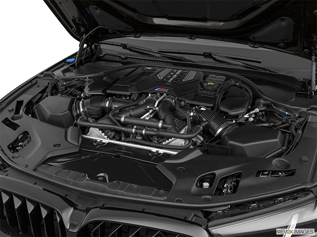 2022 BMW M5 Sedan | Engine