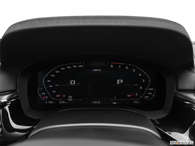 2022 BMW M5 Sedan | Speedometer/tachometer