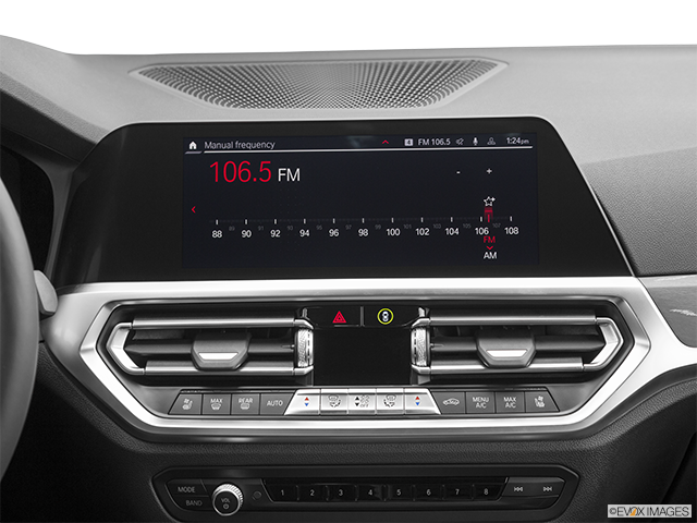 2025 BMW 4 Series | Closeup of radio head unit
