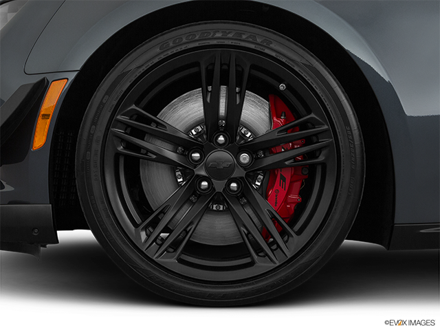2022 Chevrolet Camaro | Front Drivers side wheel at profile